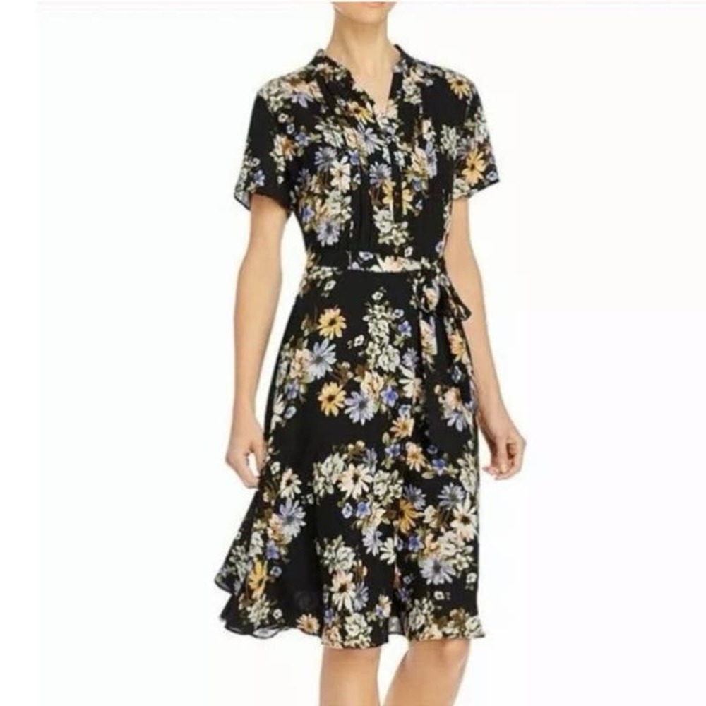 Nanette Lepore Women’s Navy Floral Spring Fit Flare Short Sleeve Midi Dress